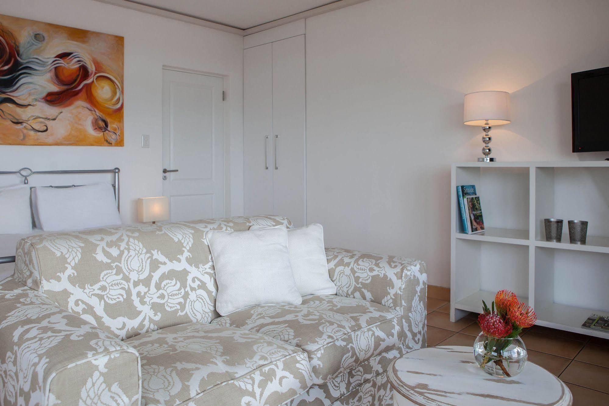Upperbloem Guesthouse&apartments Maison d'hôtes 3*